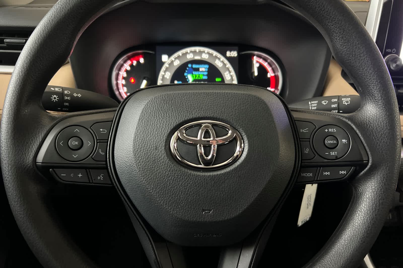 Thumbnail: 2025 Toyota RAV4 - 23