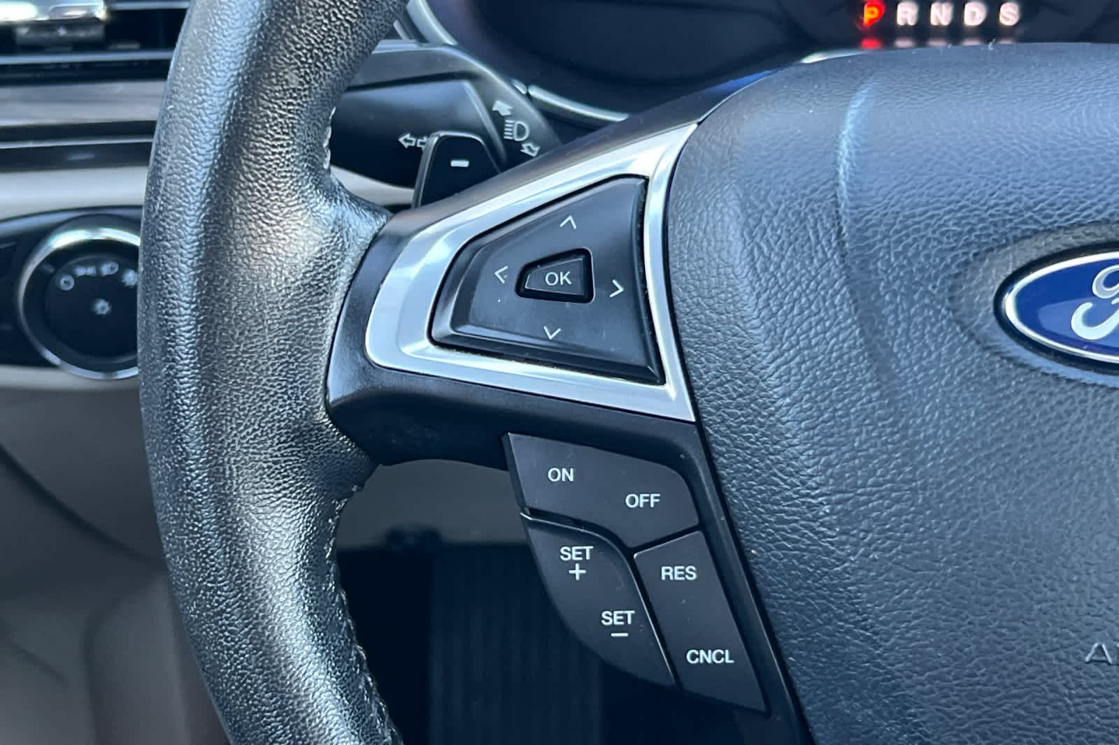 Thumbnail: 2017 Ford Fusion - 26