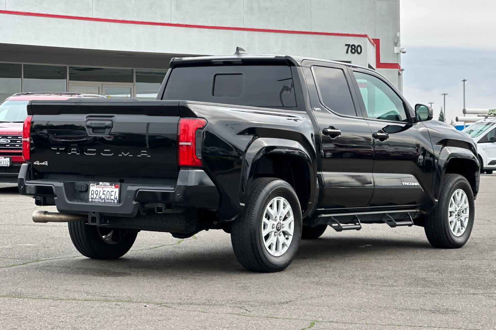 Thumbnail: 2025 Toyota Tacoma - 2