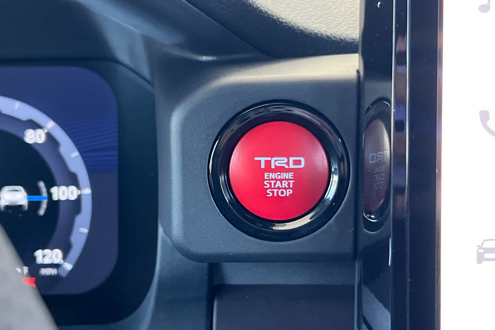 2025 Toyota Tacoma TRD Sport 22