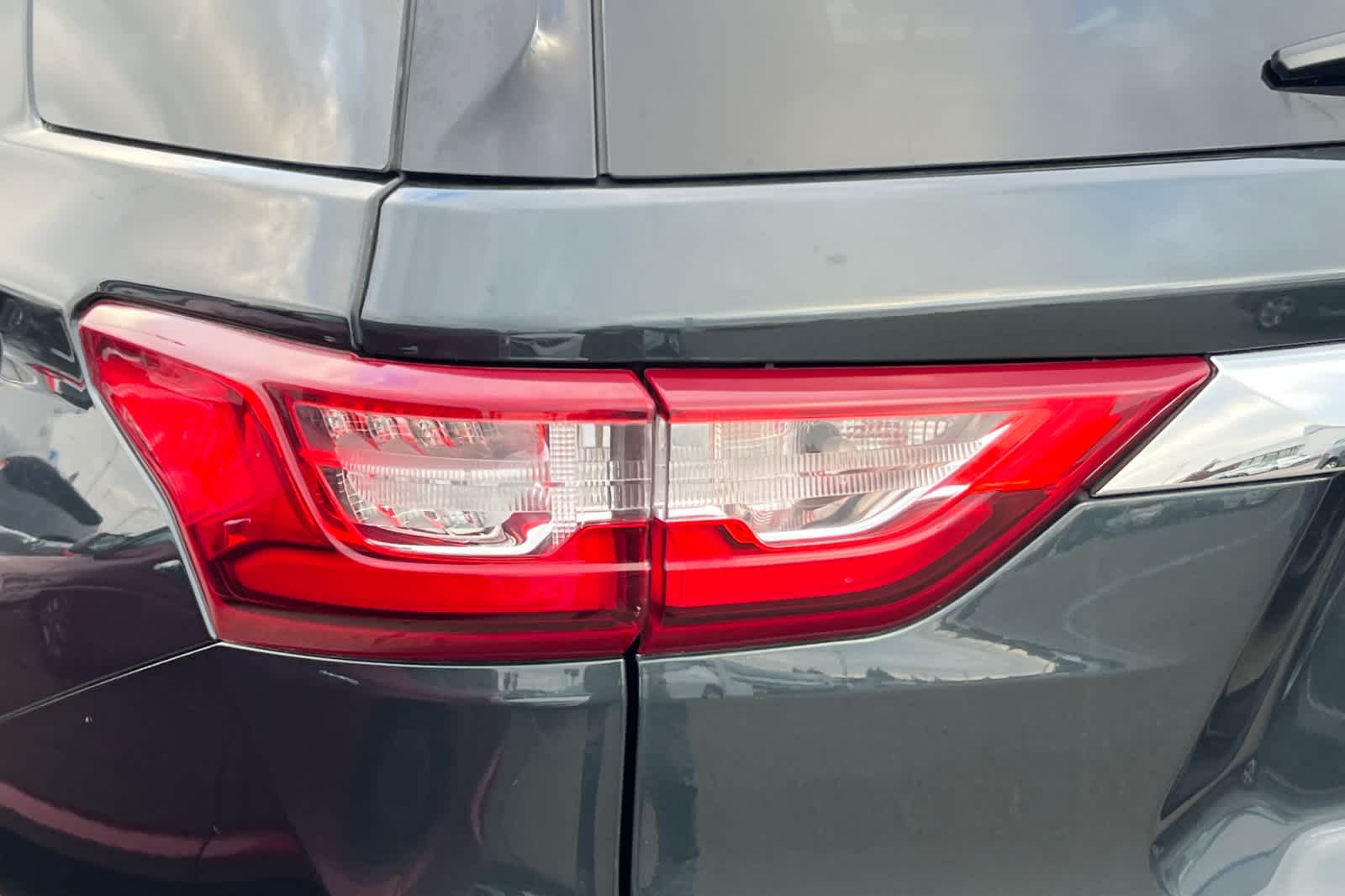 Thumbnail: 2021 Chevrolet Traverse - 15