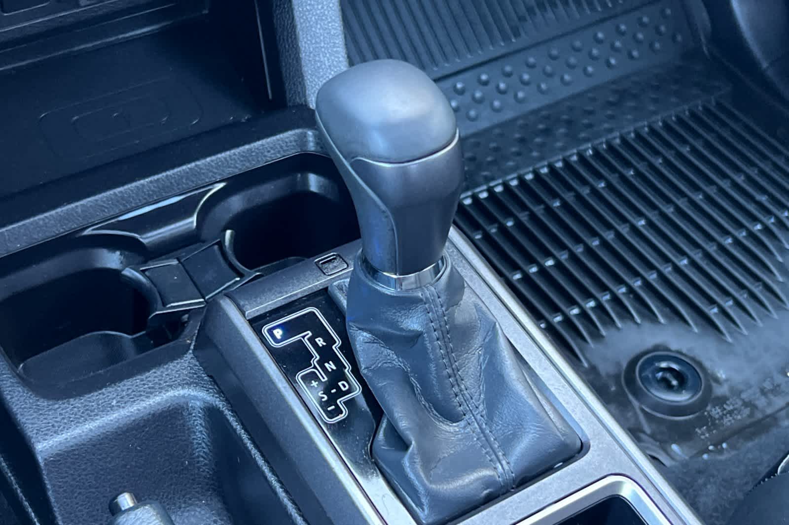 Thumbnail: 2023 Toyota Tacoma - 23