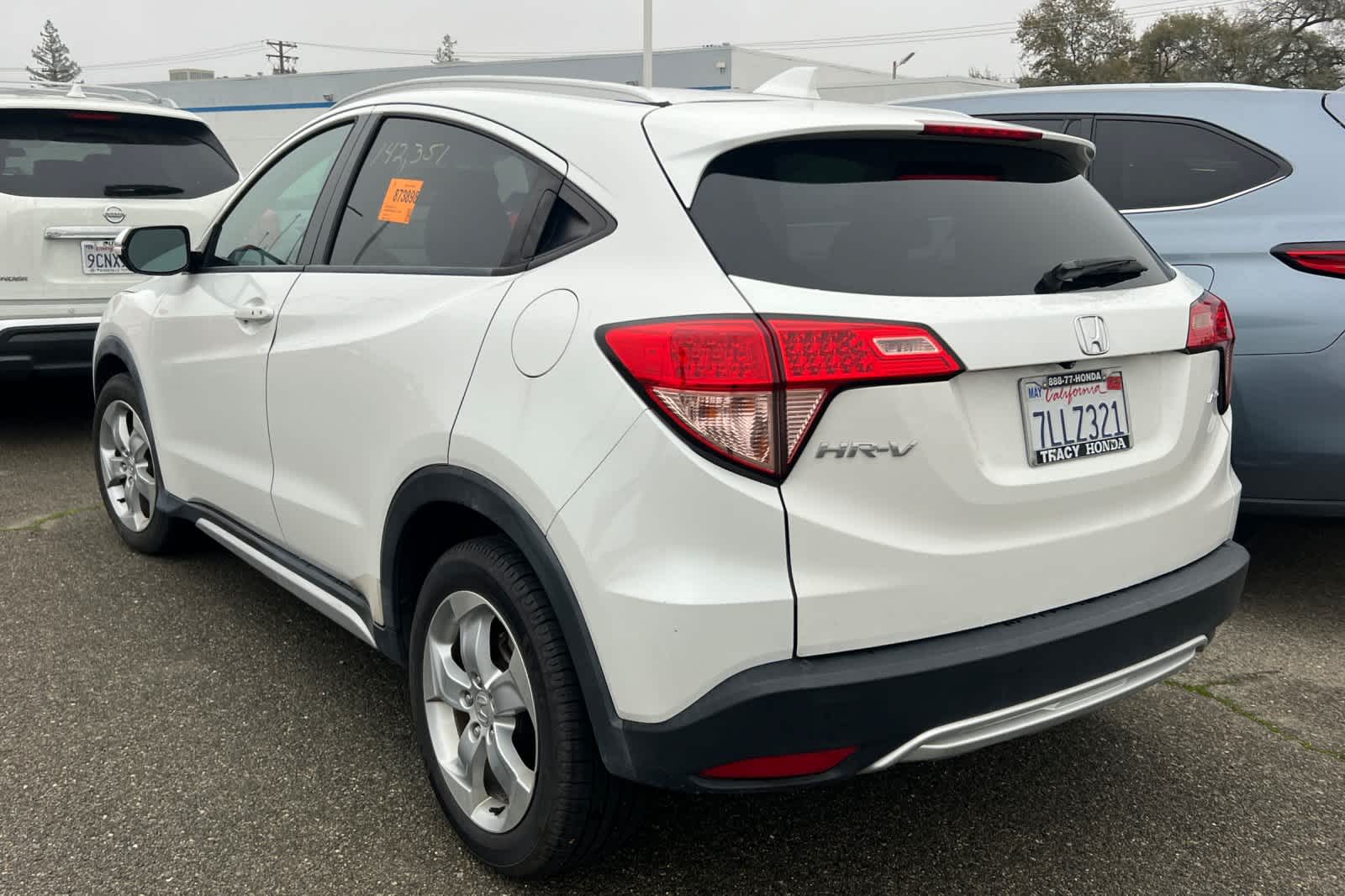 Thumbnail: 2016 Honda HR-V - 4