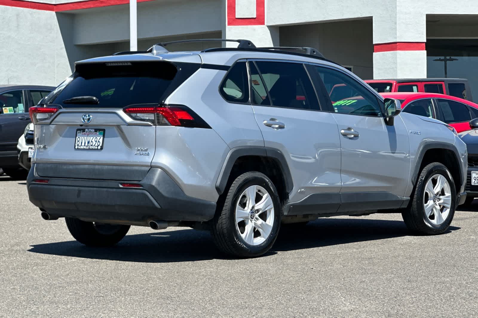 Thumbnail: 2021 Toyota RAV4 - 2