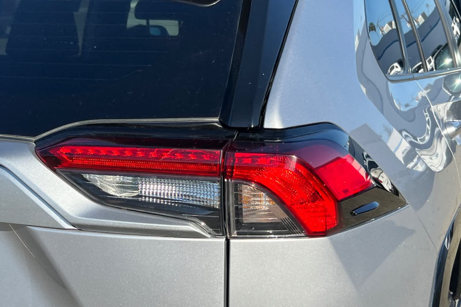 Thumbnail: 2023 Toyota RAV4 - 16