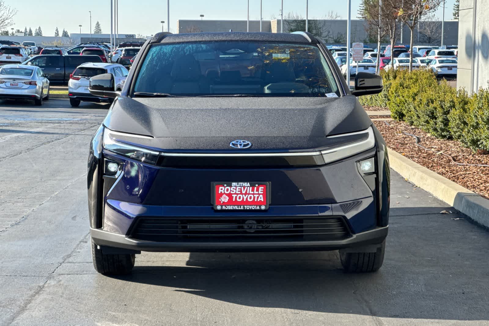 Thumbnail: 2026 Toyota bZ - 10