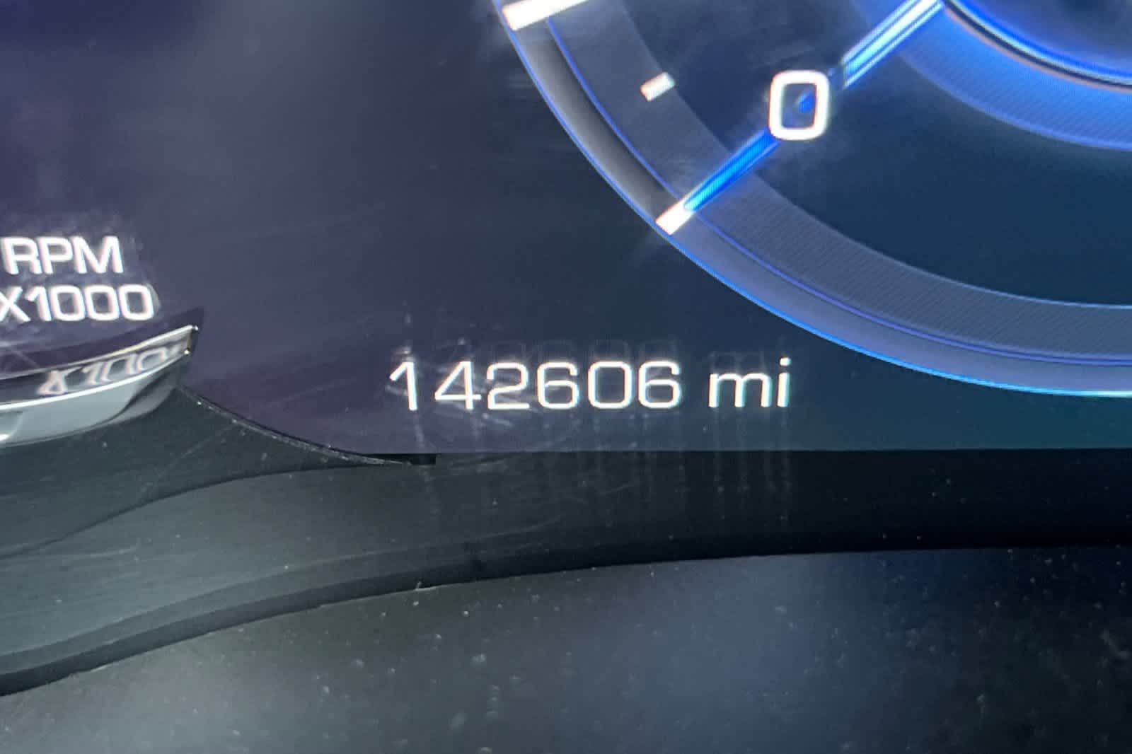 Thumbnail: 2017 Cadillac Escalade - 33