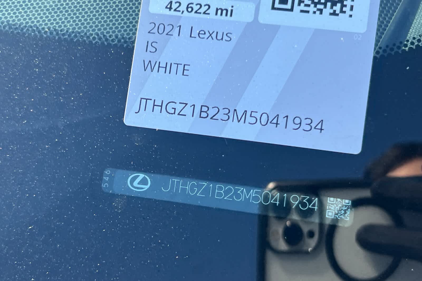 Thumbnail: 2021 Lexus IS - 23