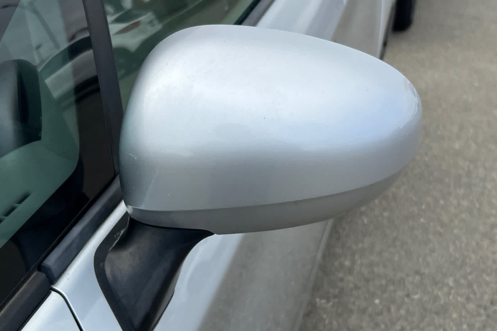 Thumbnail: 2010 Toyota Prius - 20