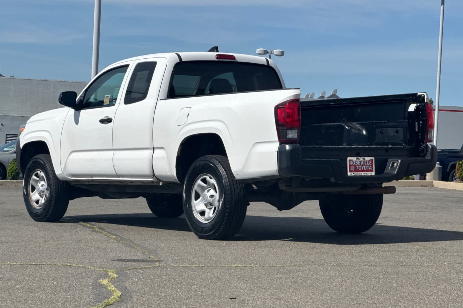 Thumbnail: 2020 Toyota Tacoma - 7