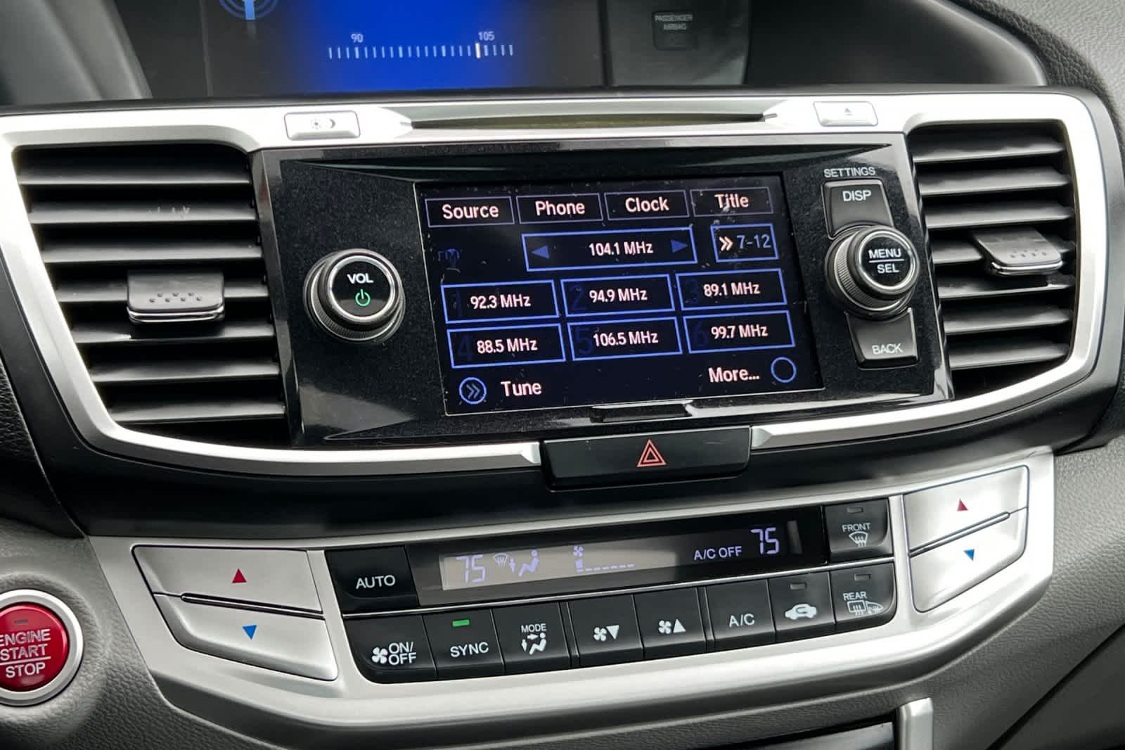 Thumbnail: 2015 Honda Accord - 21