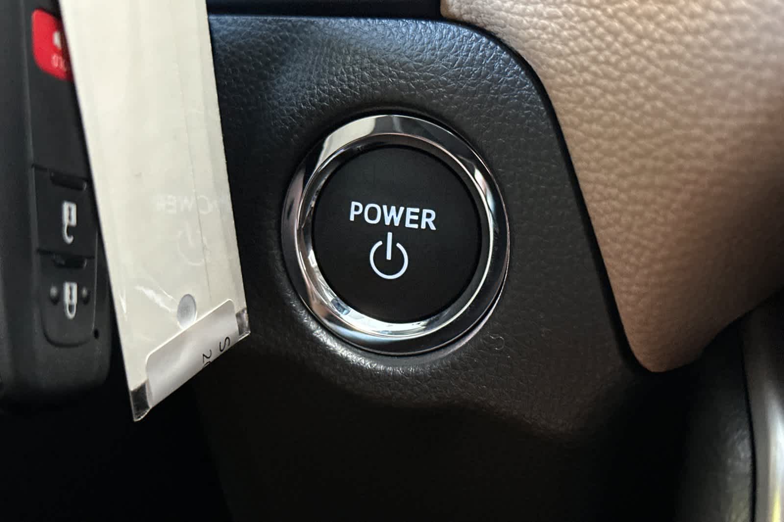 Thumbnail: 2025 Toyota RAV4 - 23