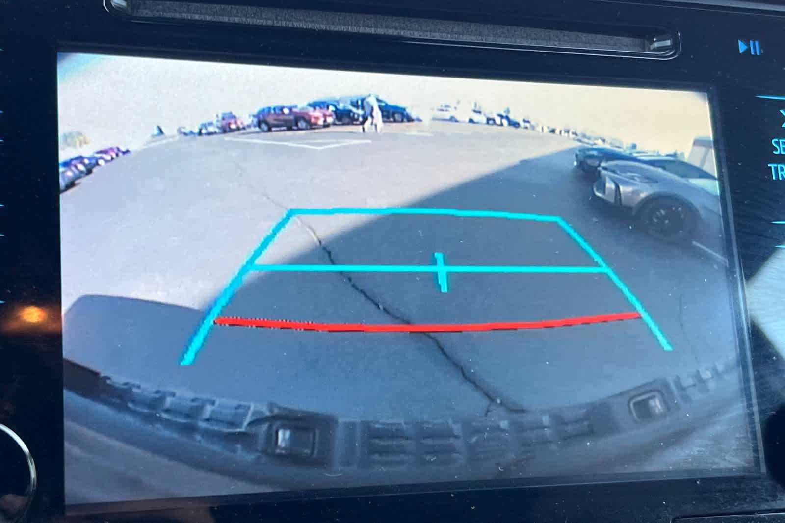 Thumbnail: 2018 Toyota Tacoma - 20