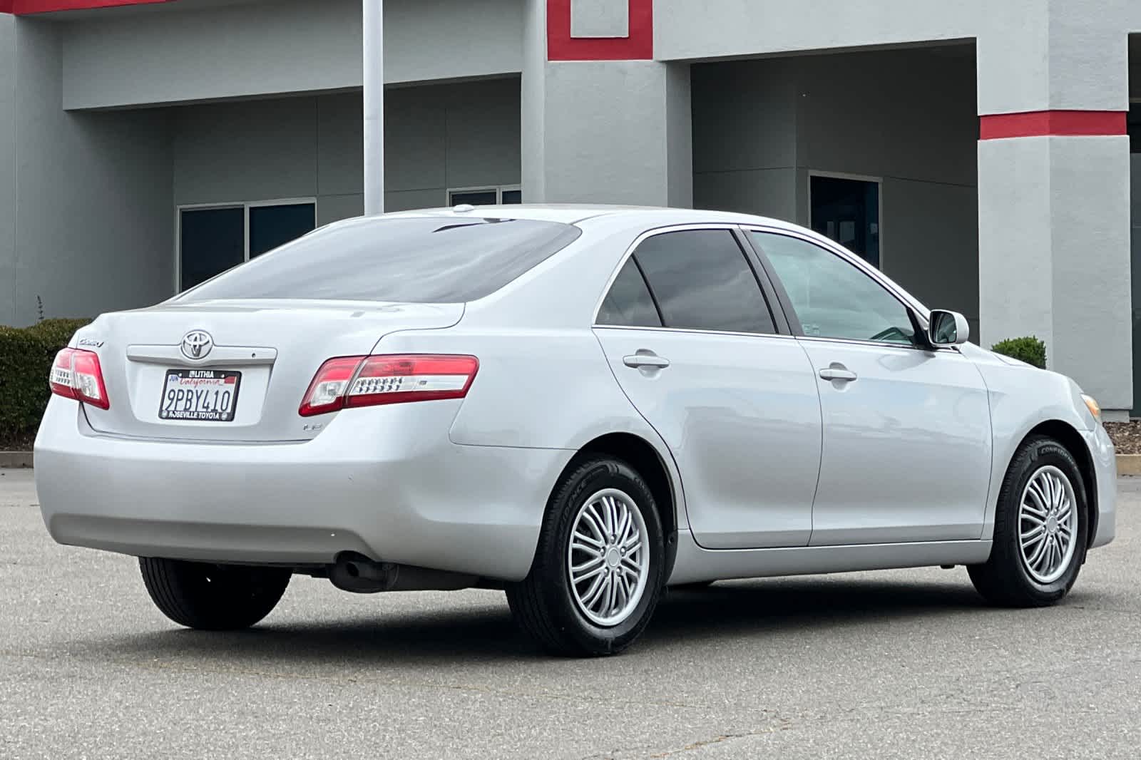 Thumbnail: 2011 Toyota Camry - 2