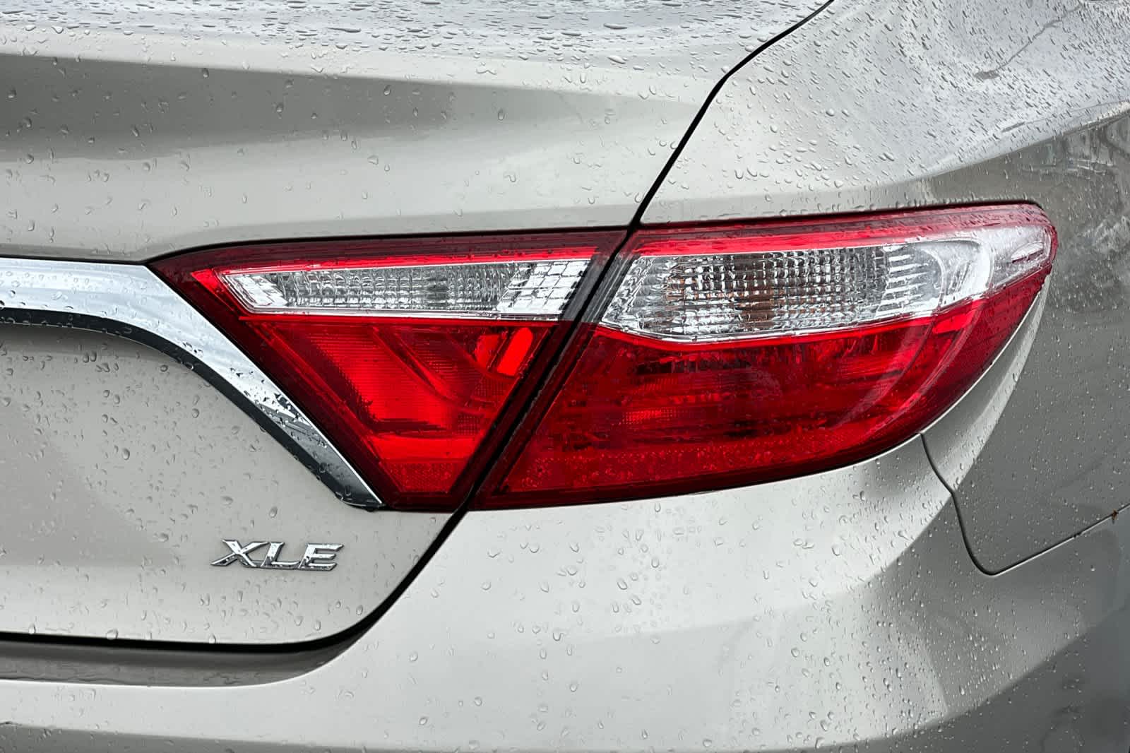 Thumbnail: 2016 Toyota Camry - 29