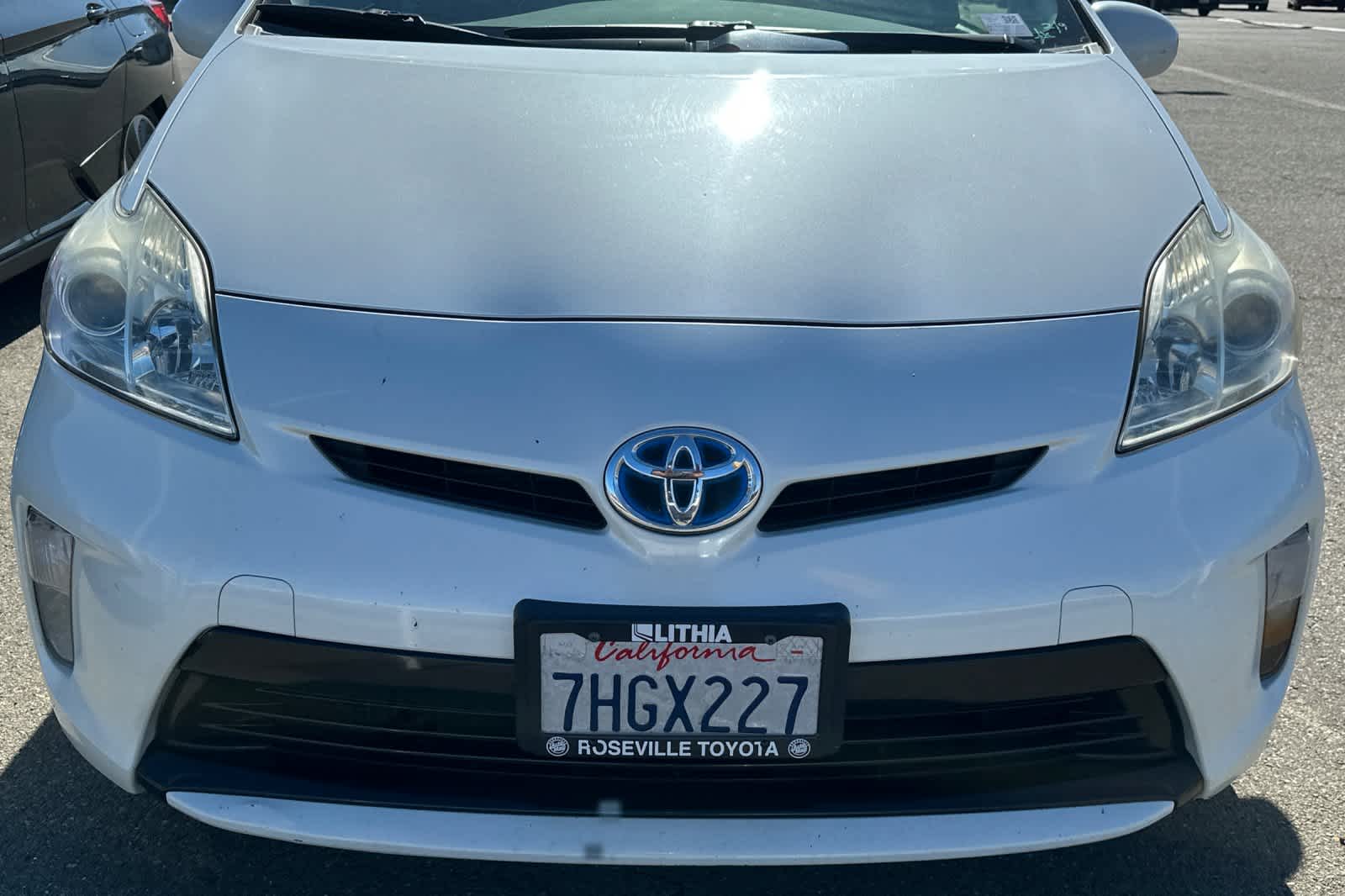 Thumbnail: 2015 Toyota Prius - 9