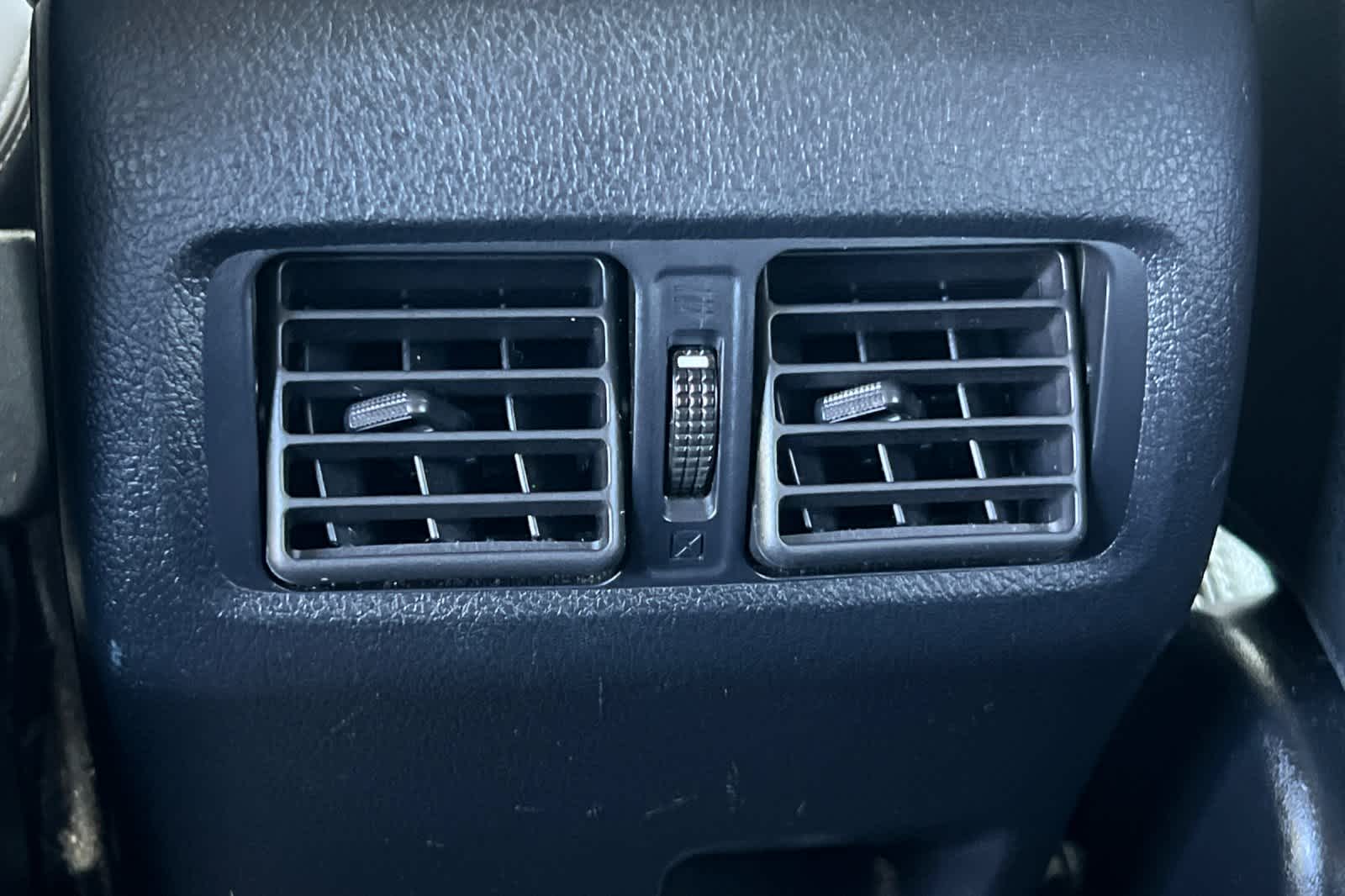 Thumbnail: 2022 Toyota 4Runner - 14