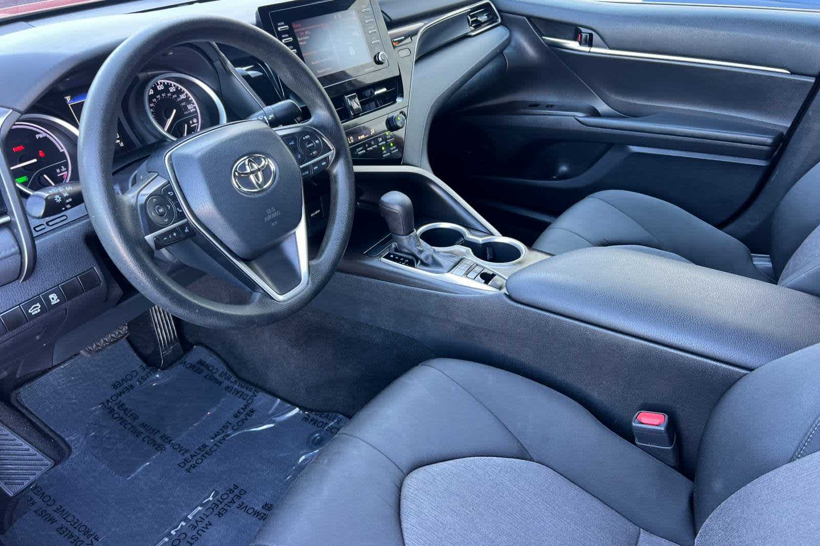 Thumbnail: 2021 Toyota Camry - 11