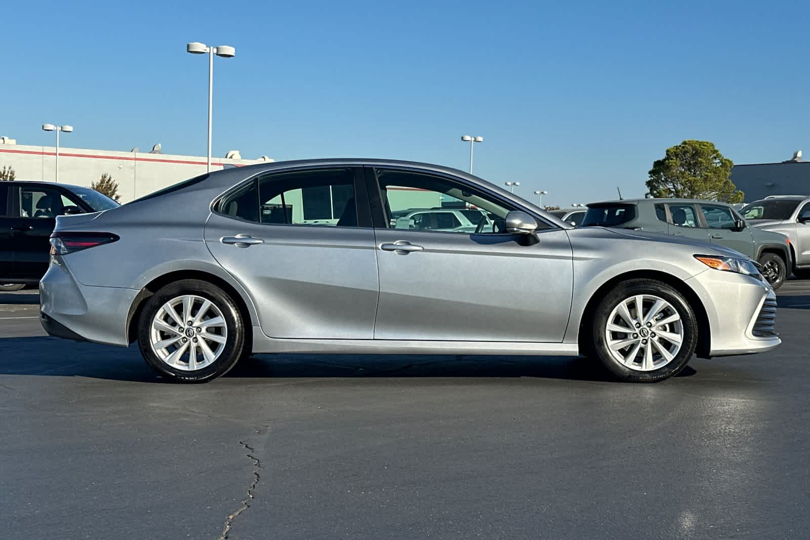 Thumbnail: 2023 Toyota Camry - 6