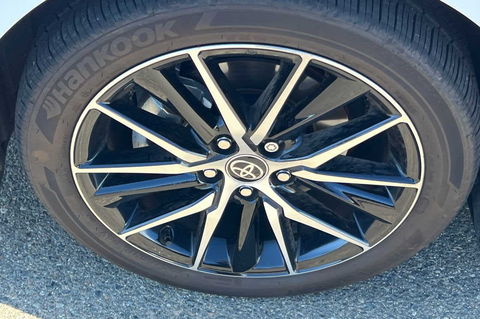 Thumbnail: 2023 Toyota Camry - 22