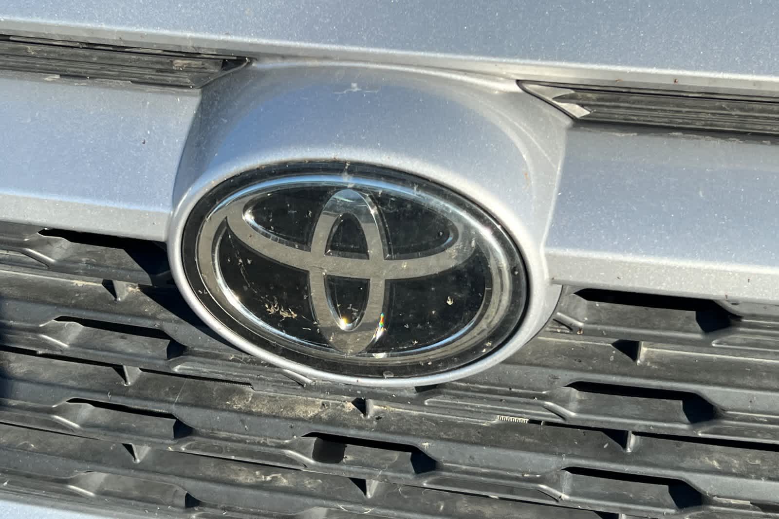 Thumbnail: 2025 Toyota RAV4 - 10