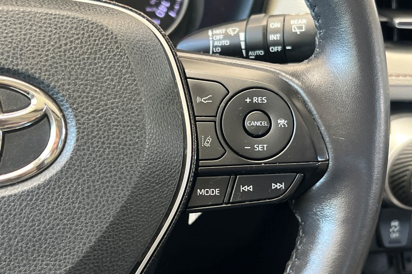 Thumbnail: 2019 Toyota RAV4 - 28