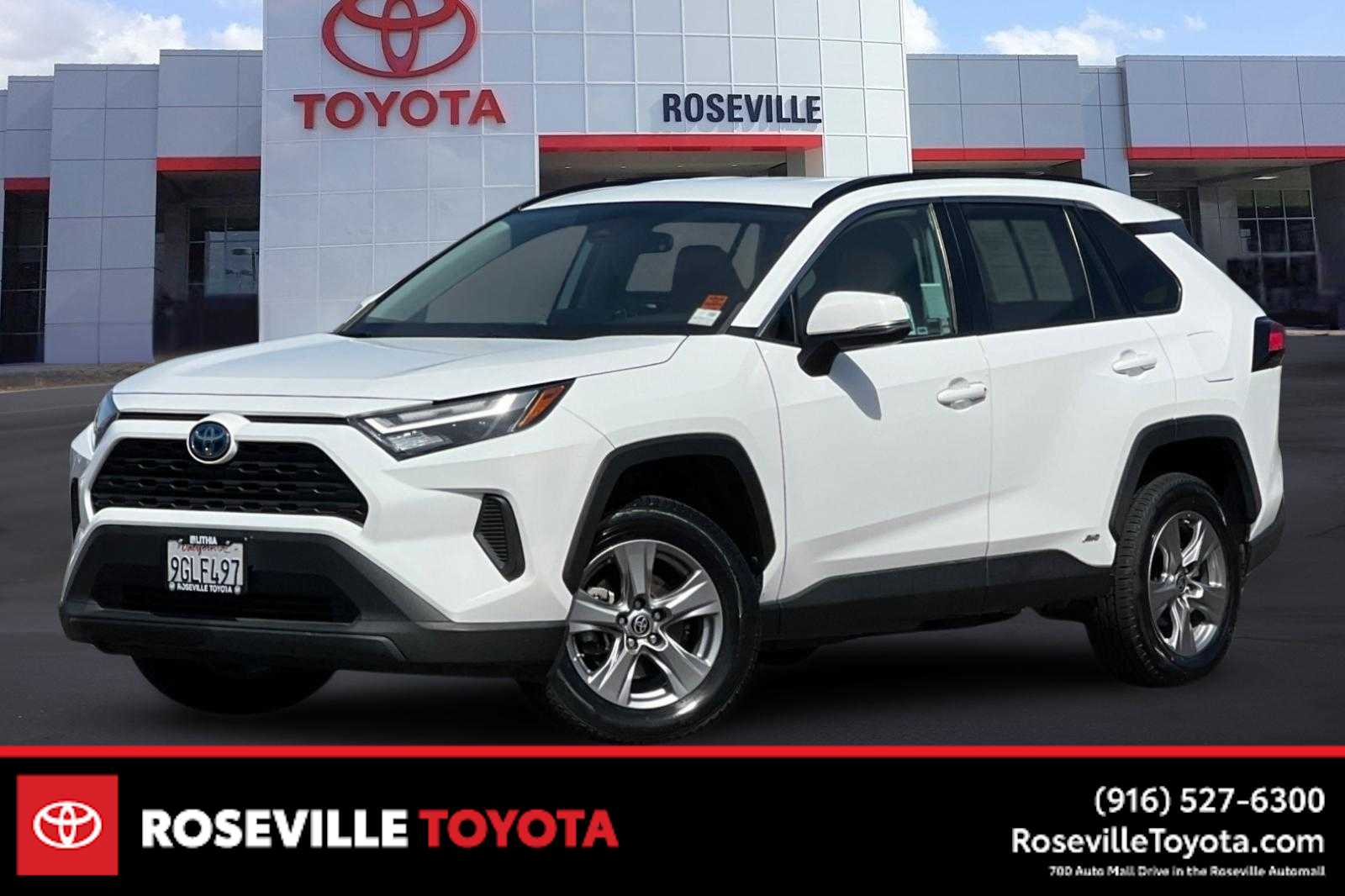 Thumbnail: 2023 Toyota RAV4 - 1