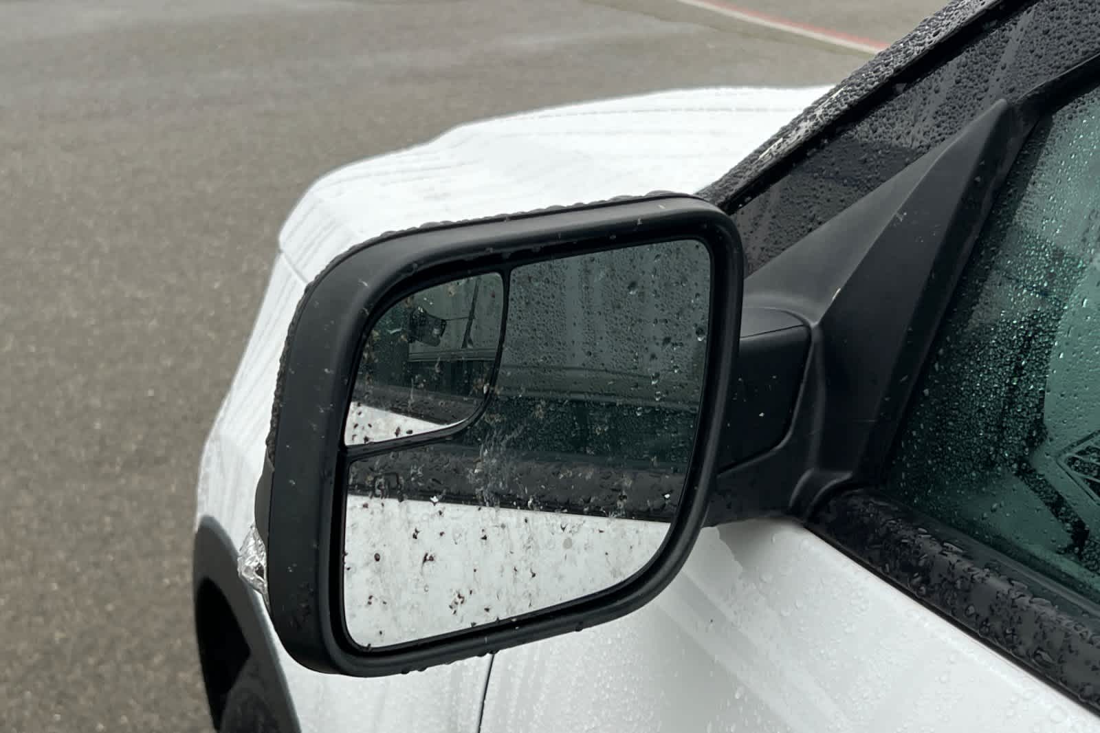 Thumbnail: 2017 Ford Explorer - 20