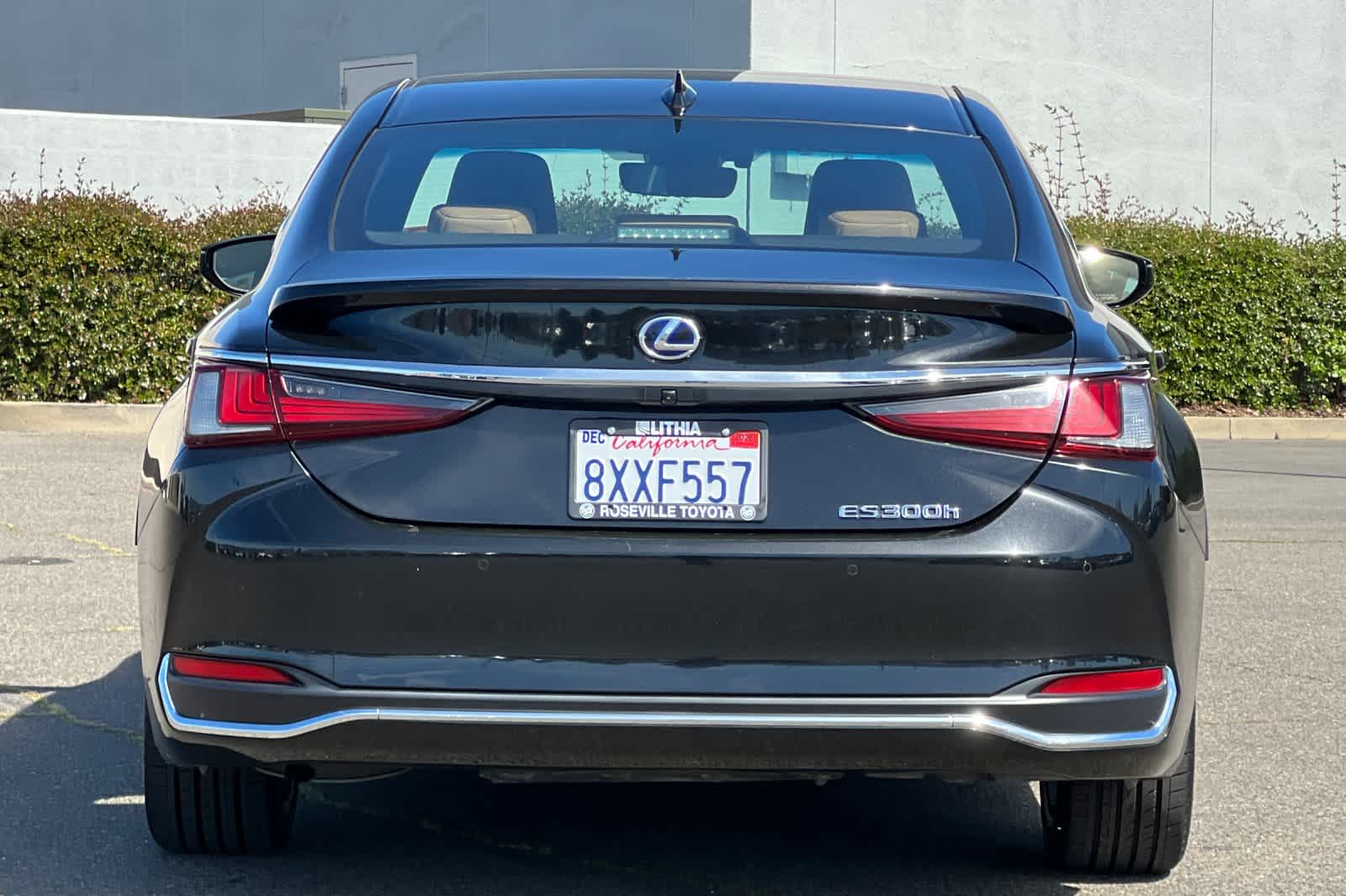 Thumbnail: 2020 Lexus ES - 8