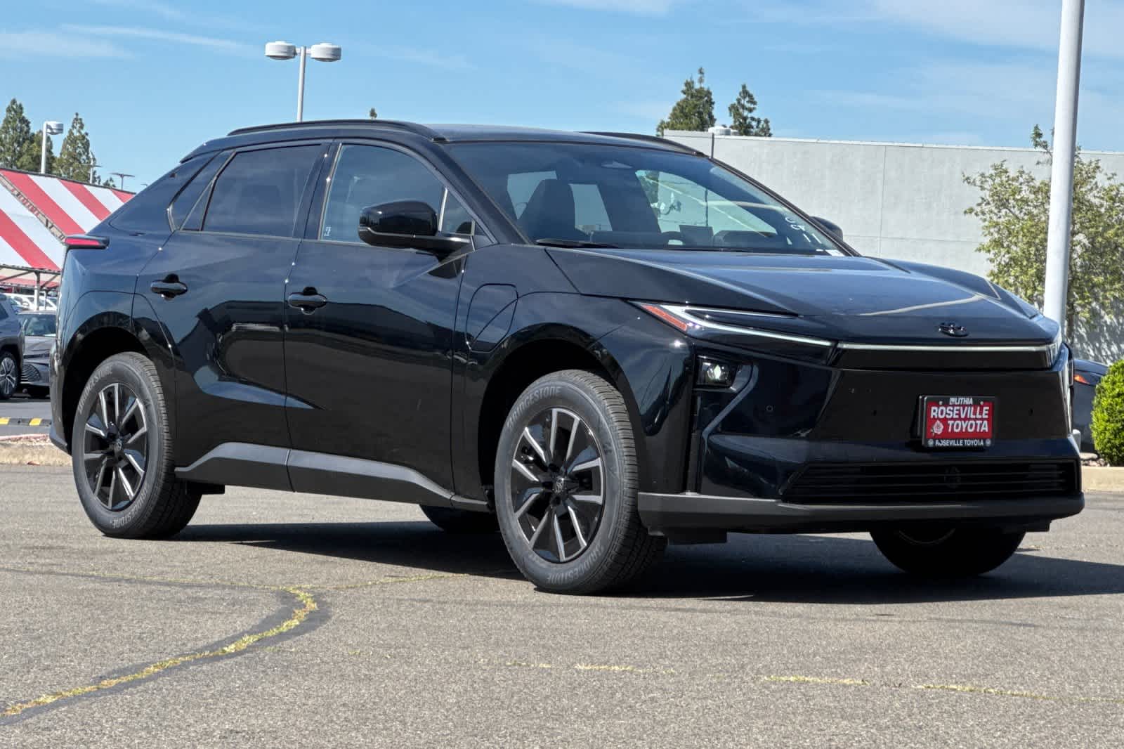 Thumbnail: 2026 Toyota bZ - 9