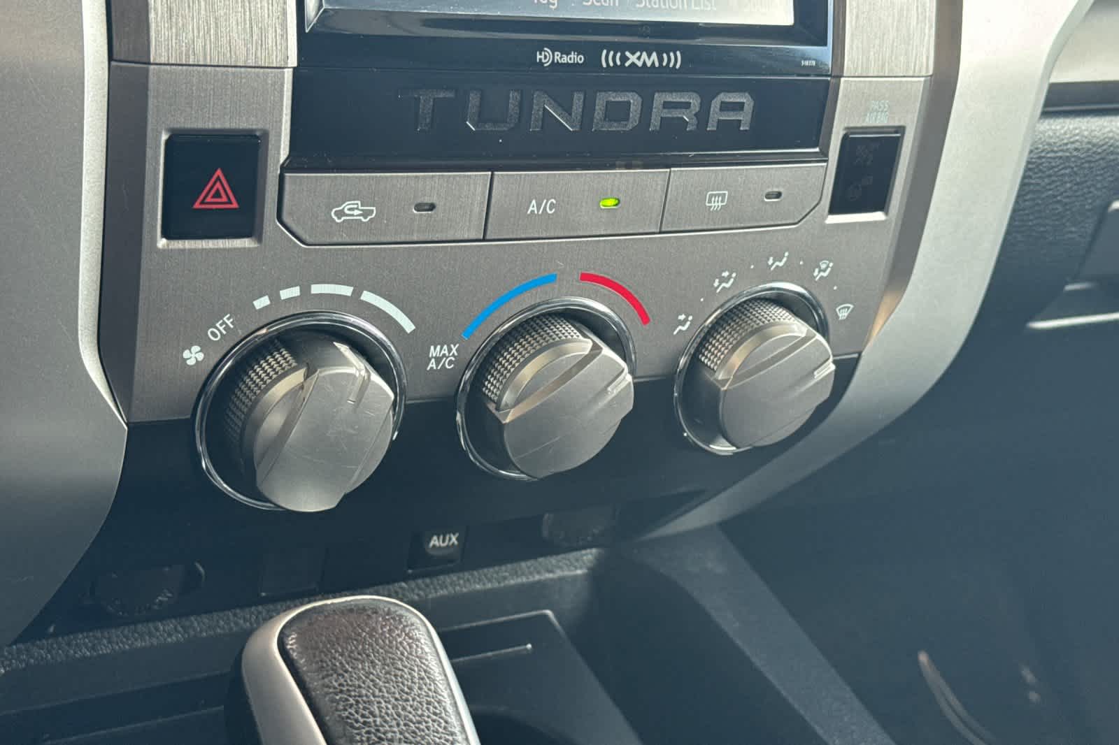 Thumbnail: 2019 Toyota Tundra - 21