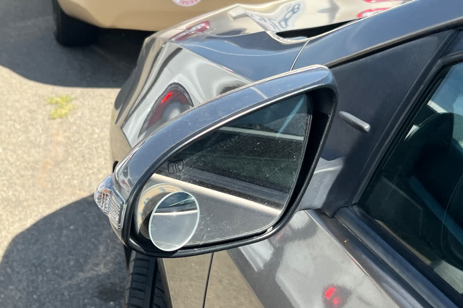 Thumbnail: 2018 Toyota Corolla - 20
