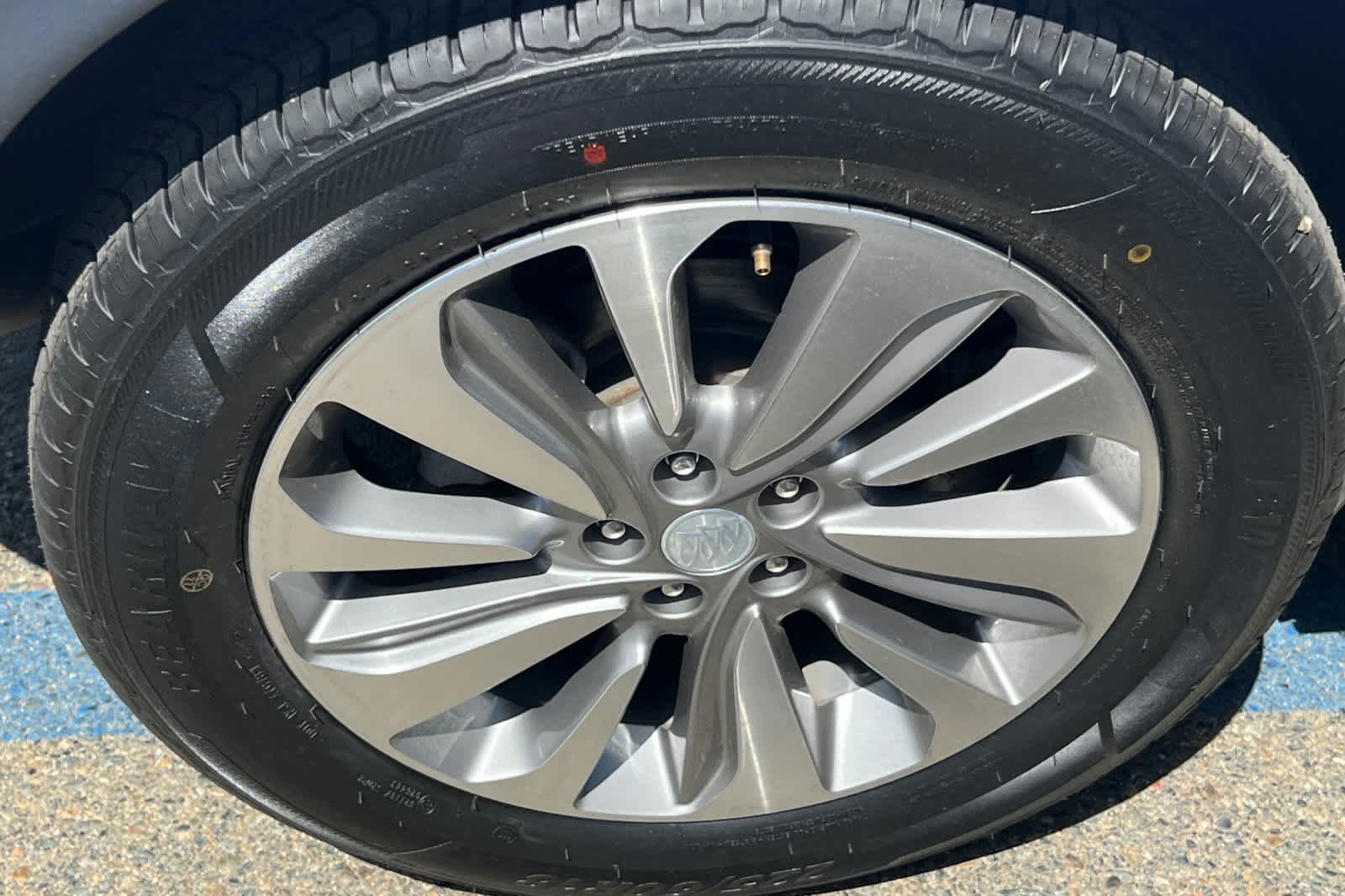 Thumbnail: 2019 Buick Encore - 17