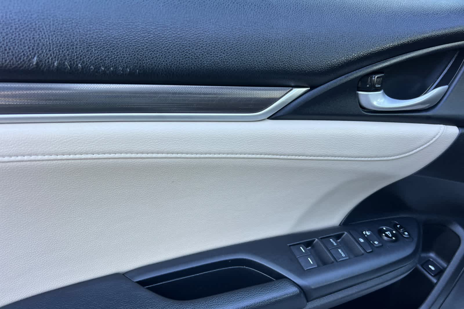 Thumbnail: 2020 Honda Civic - 12