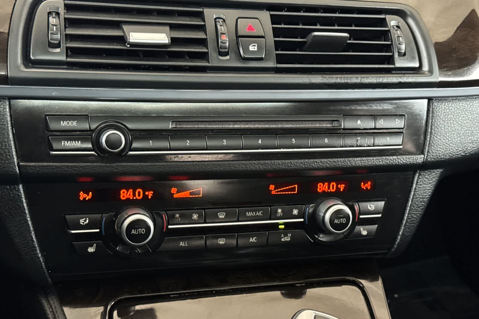 Thumbnail: 2013 BMW 5 Series - 22