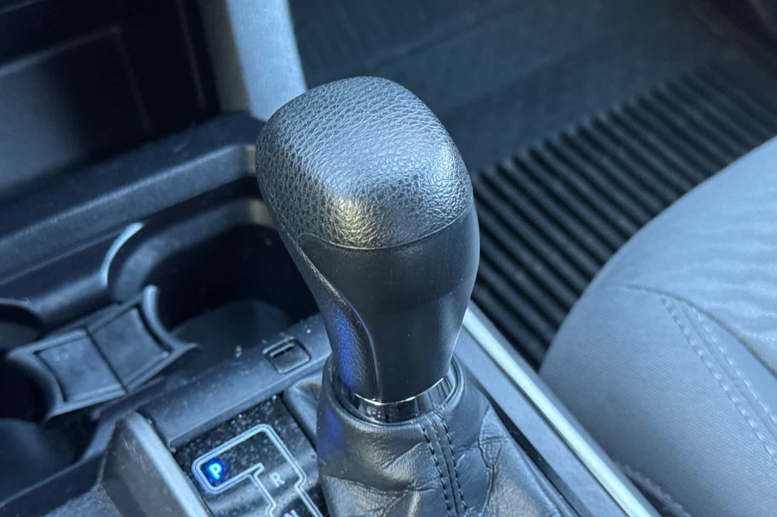 Thumbnail: 2022 Toyota Tacoma - 21