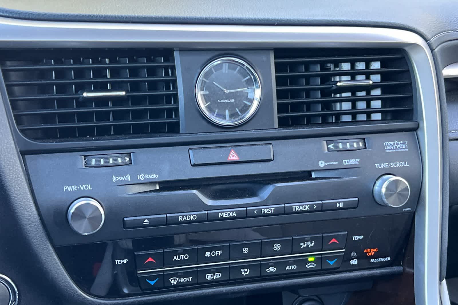 Thumbnail: 2016 Lexus RX - 23