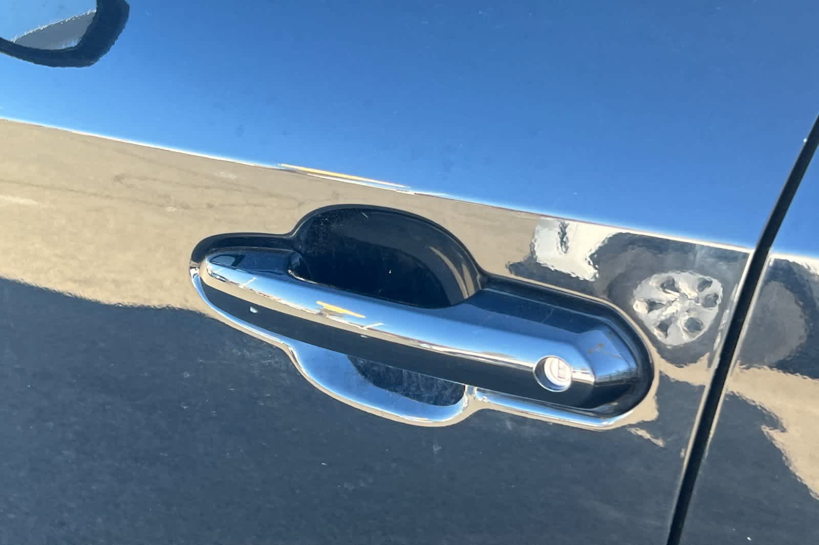 Thumbnail: 2024 Toyota RAV4 - 18