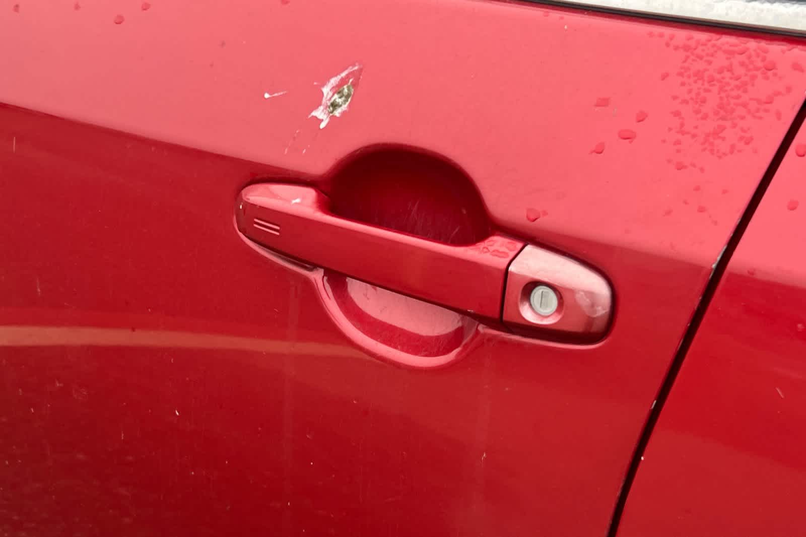 Thumbnail: 2012 Toyota Camry - 18