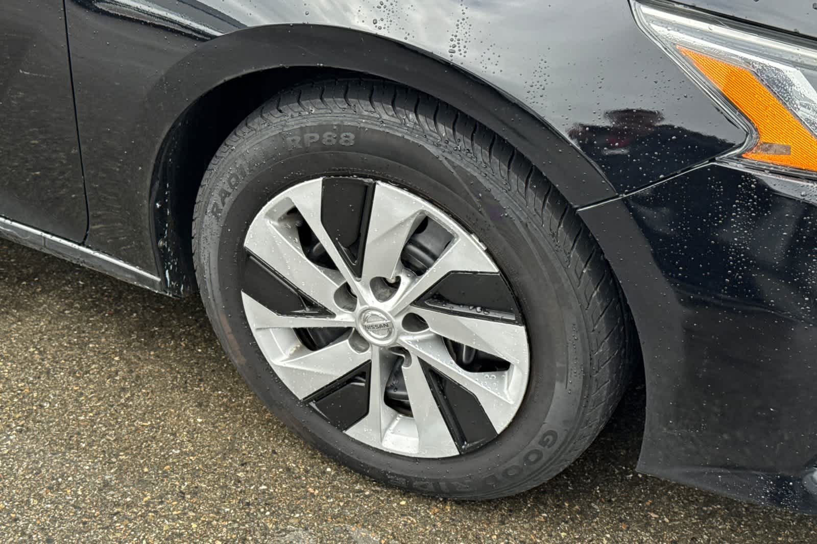 Thumbnail: 2020 Nissan Altima - 12