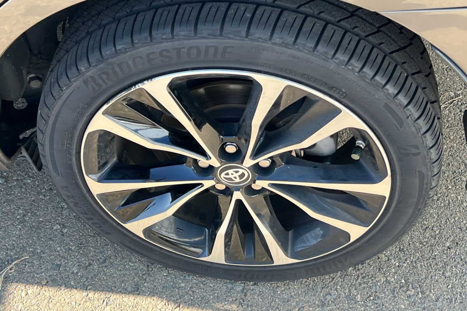 2018 Toyota Corolla L 16