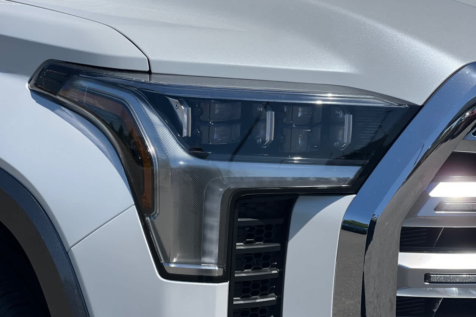 Thumbnail: 2025 Toyota Tundra - 28