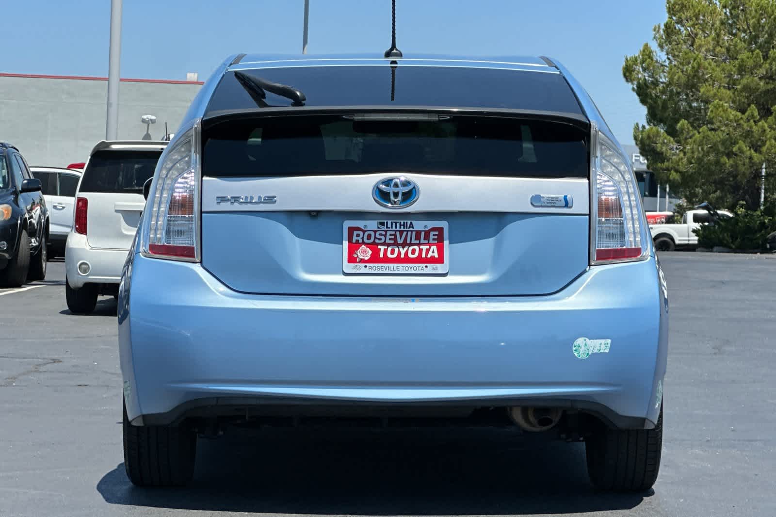 Thumbnail: 2012 Toyota Prius - 8
