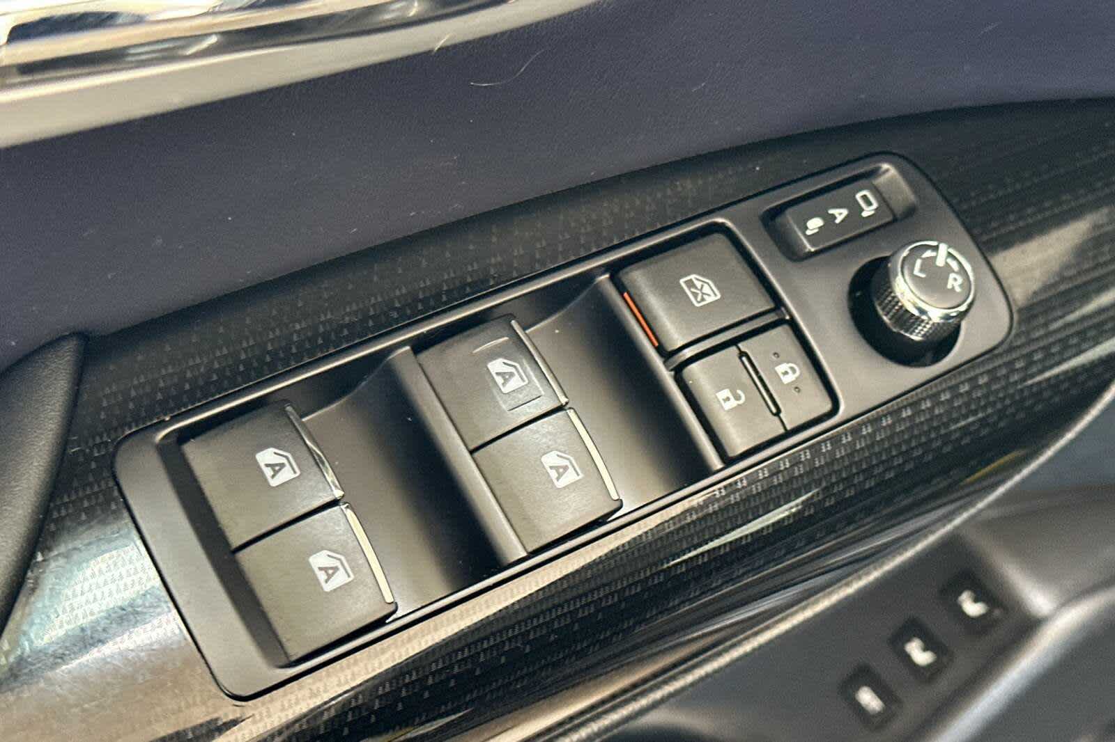 Thumbnail: 2019 Toyota Mirai - 13