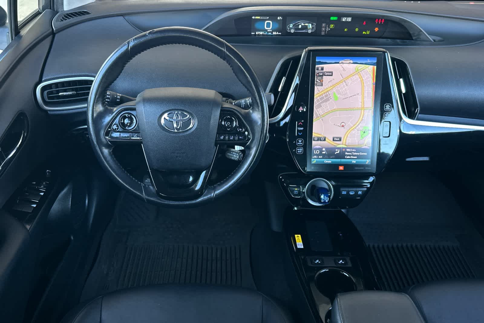 Thumbnail: 2021 Toyota Prius Prime - 16