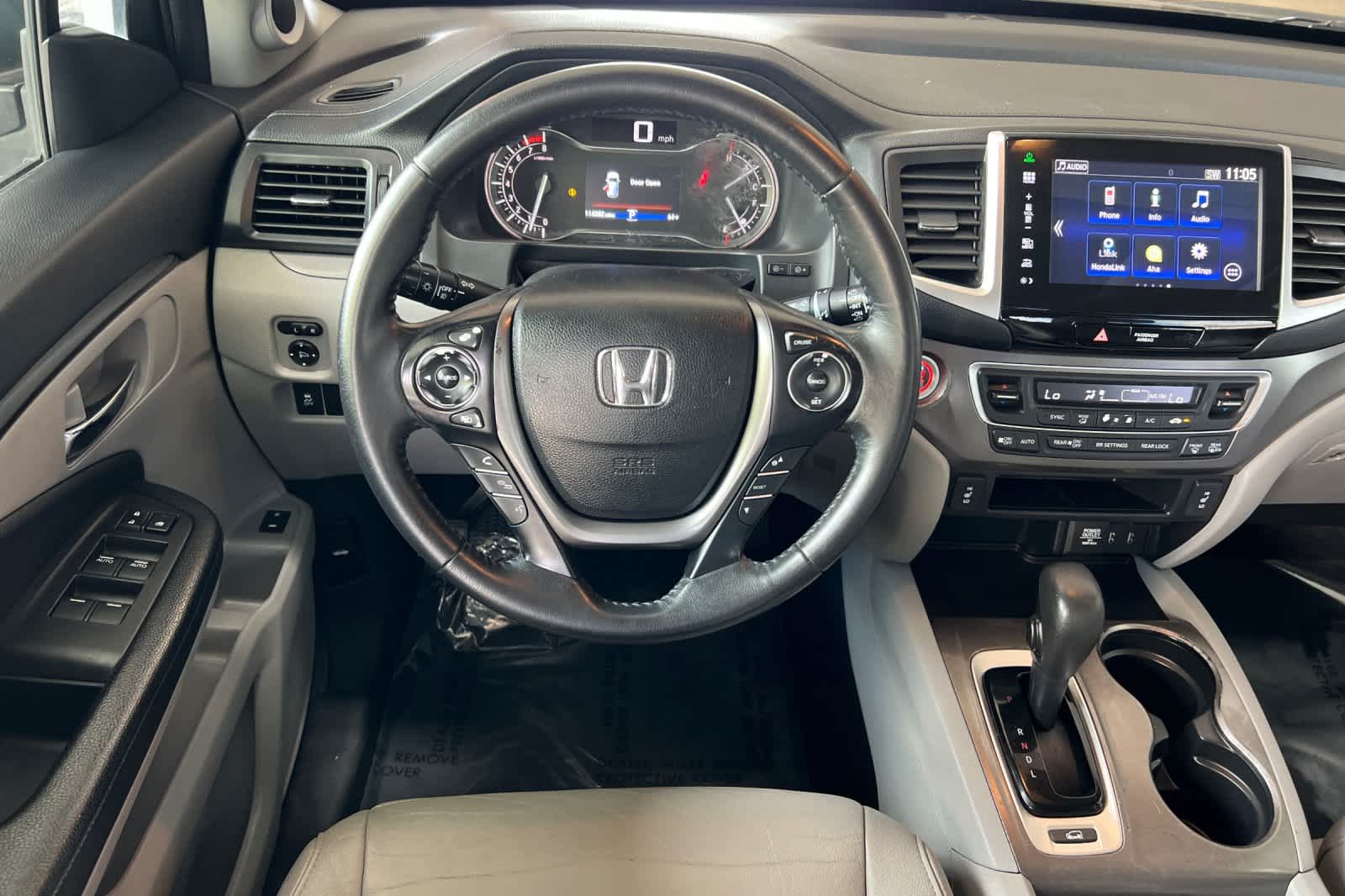 Thumbnail: 2016 Honda Pilot - 15