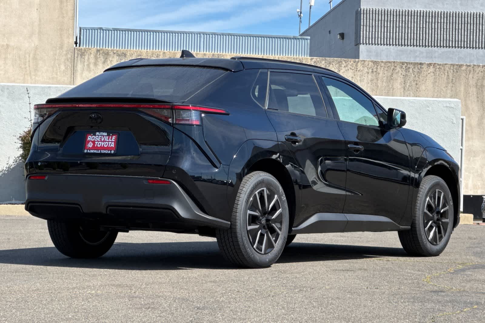 Thumbnail: 2026 Toyota bZ - 2