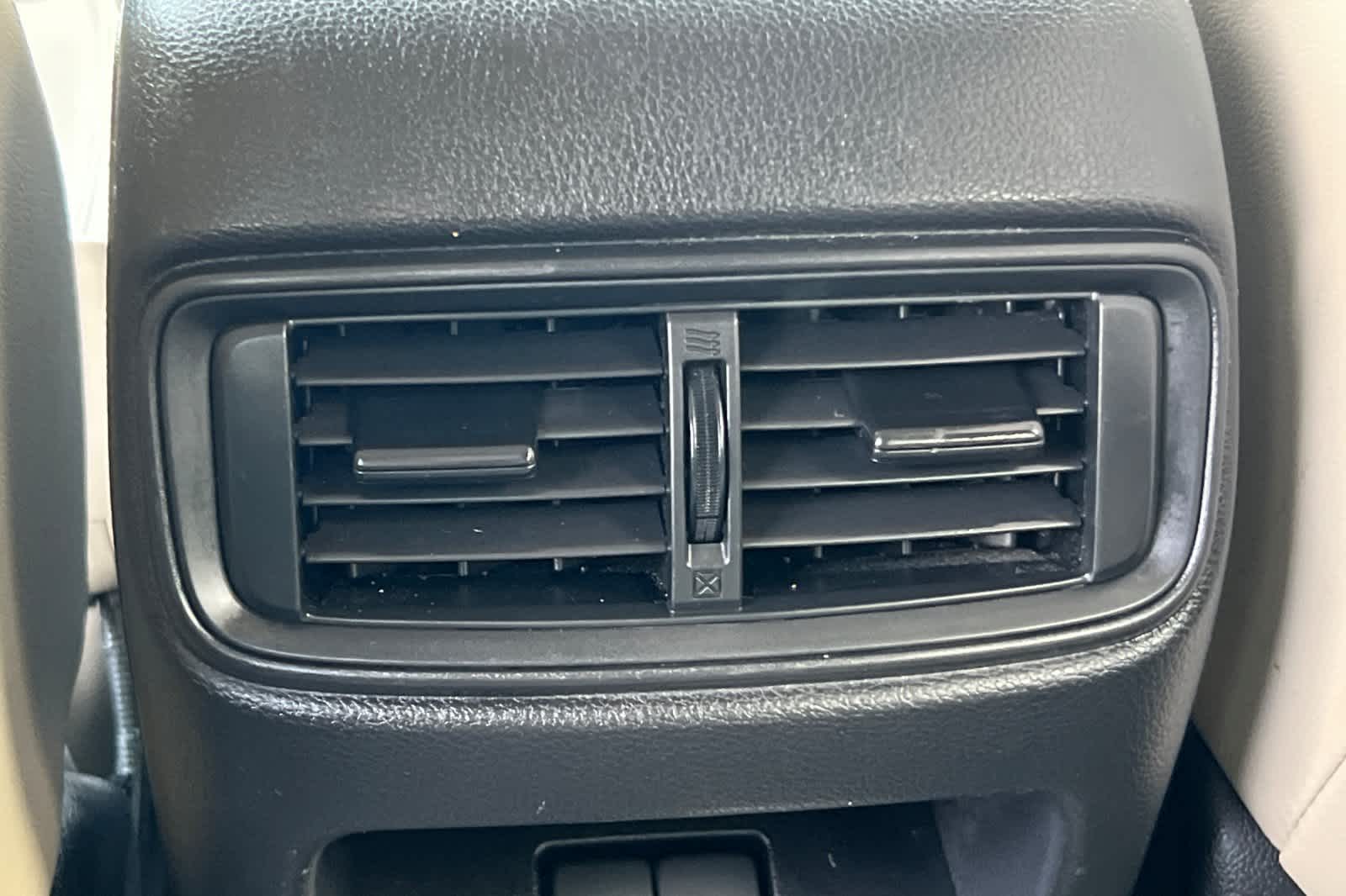 Thumbnail: 2017 Honda CR-V - 14