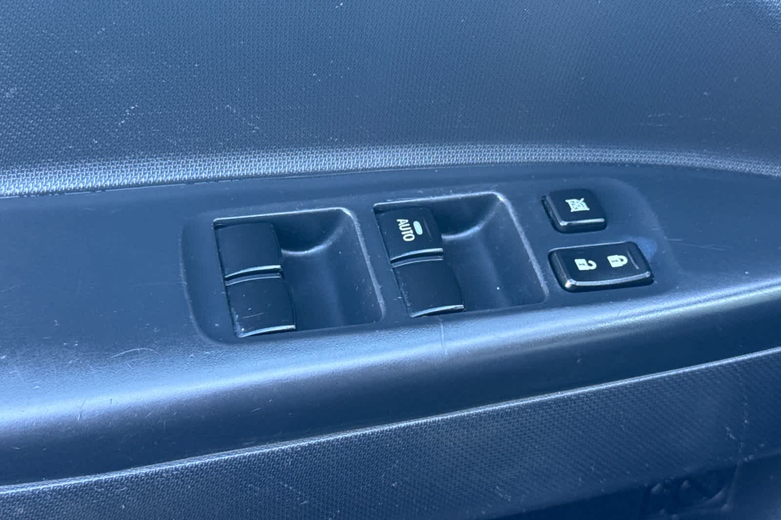 Thumbnail: 2024 Mitsubishi Mirage - 13