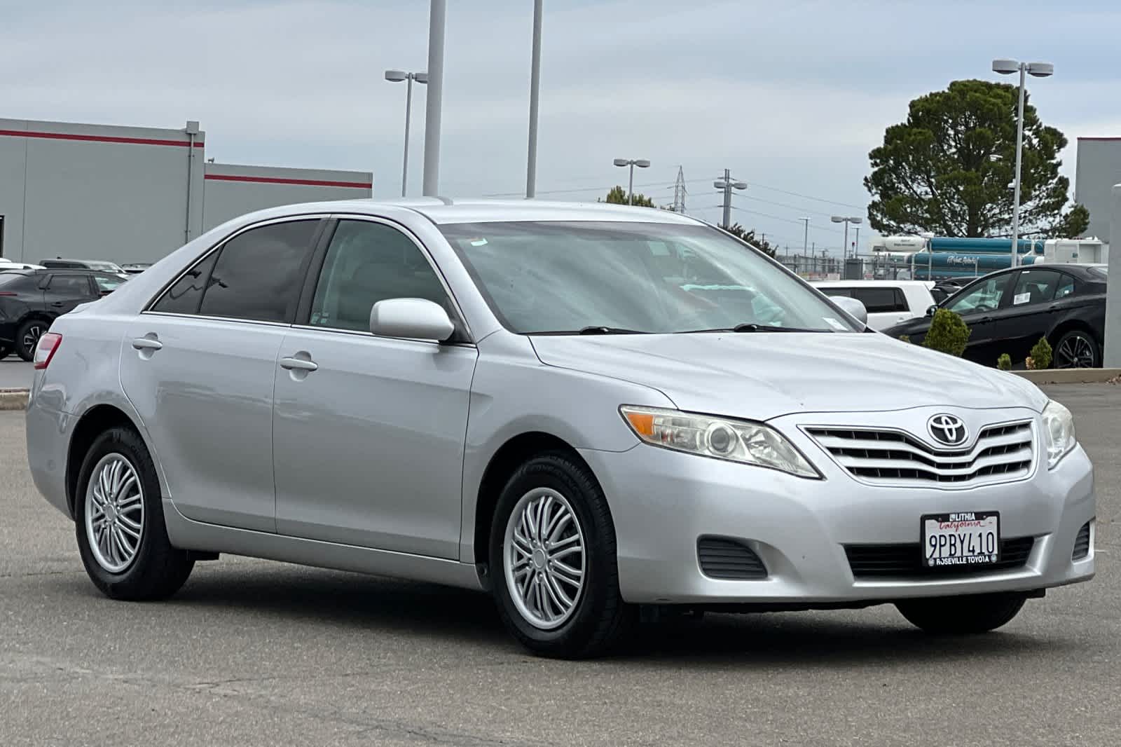 Thumbnail: 2011 Toyota Camry - 5